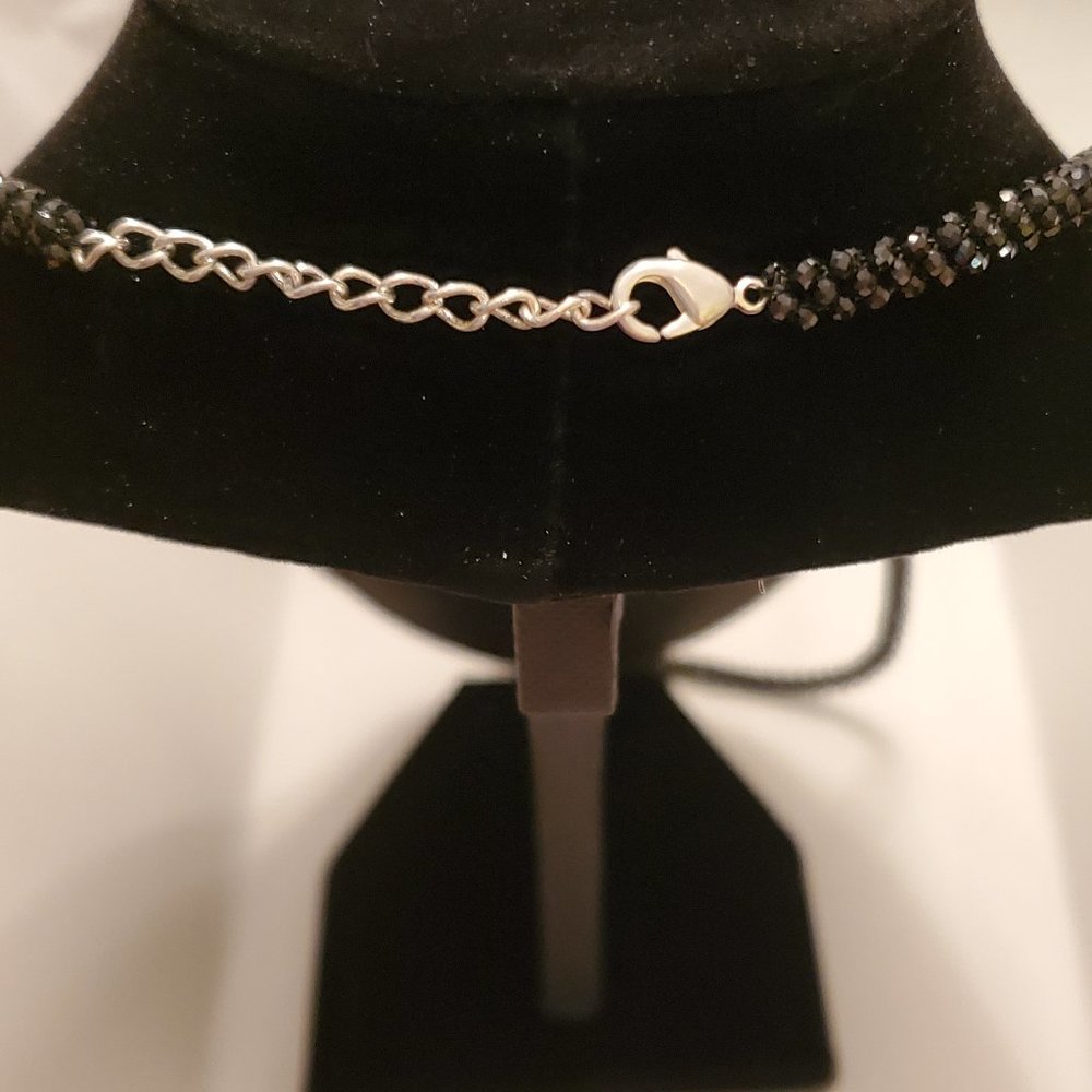 BLACK SPINEL RONDELLE FACETED 3 LAYERED NECKLACE - NWOT - Picture 6 of 10